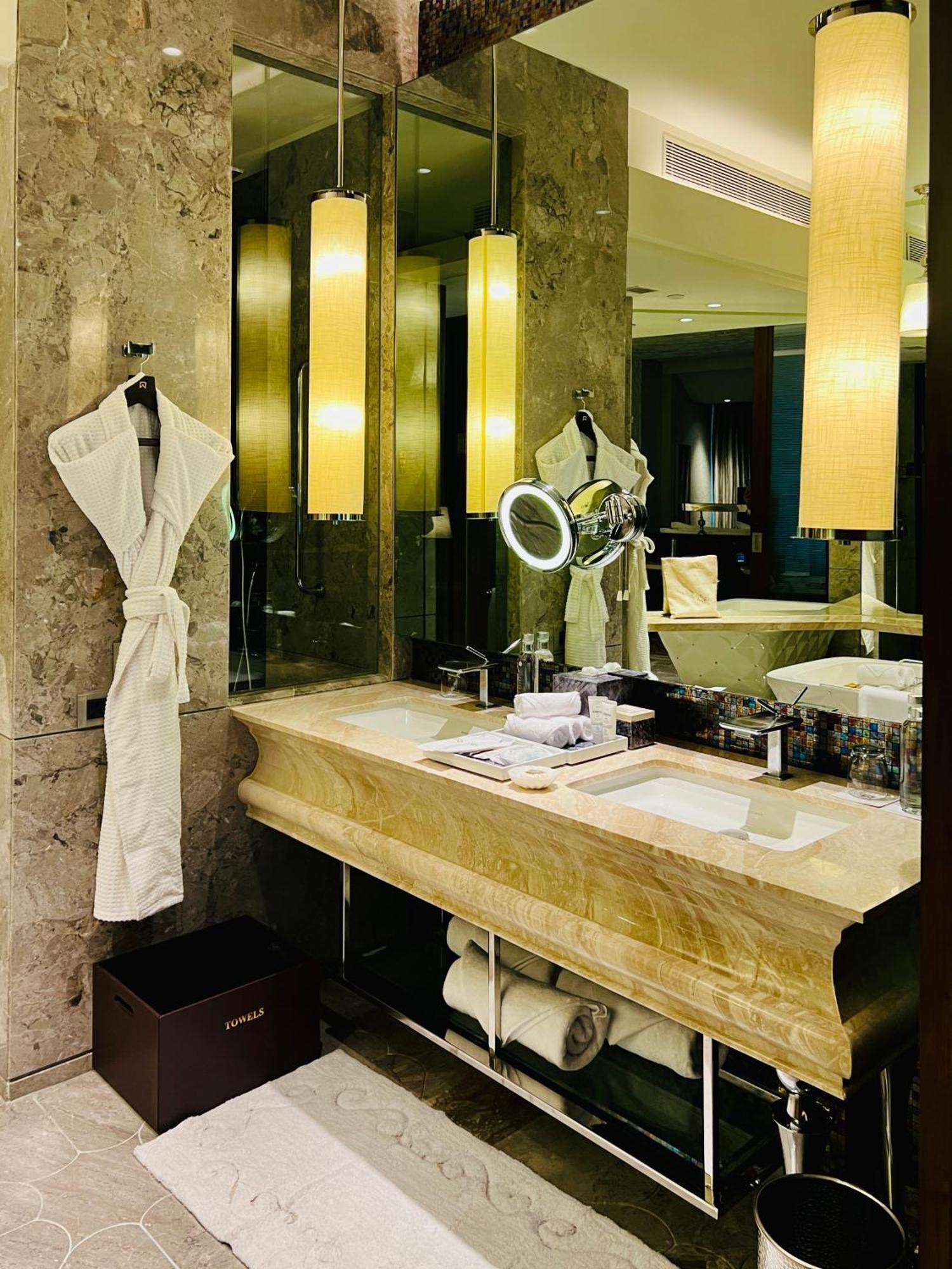 Itc Kohenur, A Luxury Collection Hotel, Hyderabad Bagian luar foto